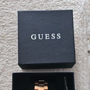 Guess Men's Rose Gold Watch